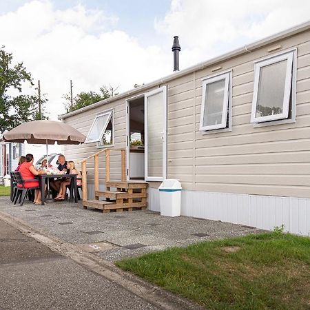 Camping De Binnenvaart Superior Chalet Aan de Wolfsberg Exterior photo
